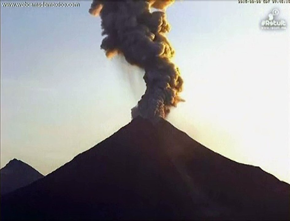 Nouvelle éruption spectaculaire du volcan de Colima au Mexique