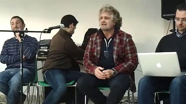 Beppe Grillo incontra il Movimento 5 Stelle Sicilia 1