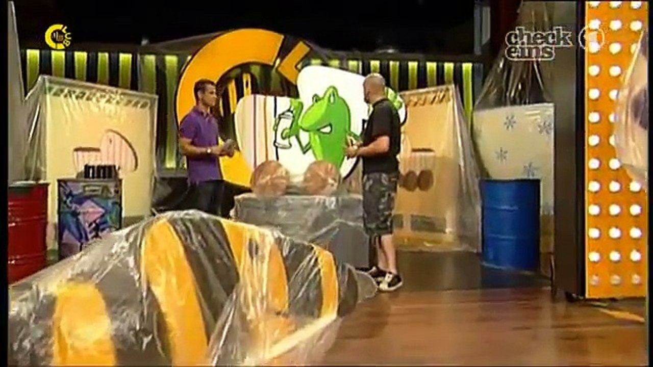 Graffiti von CAN2 im Tigerenten Club - Eine Herzenssache