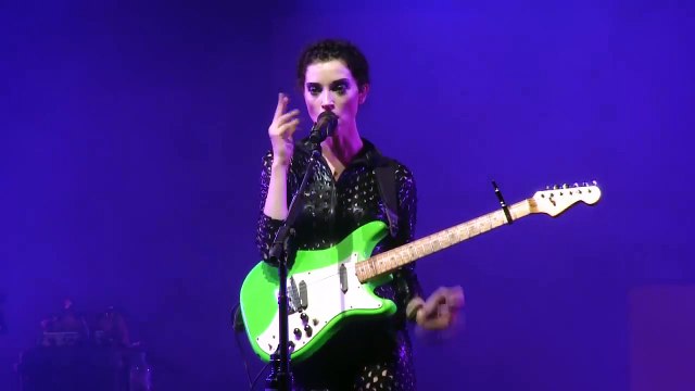 St. Vincent - Huey Newton (Live at Open'er Festival 2015)
