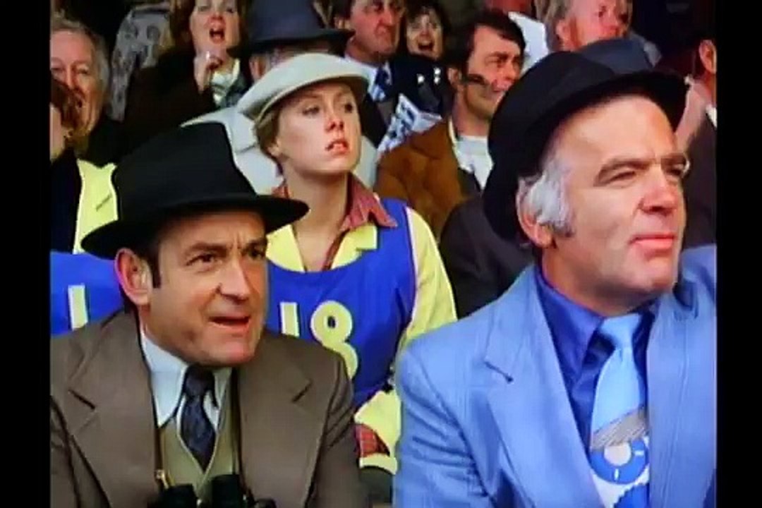 Blue Fire Lady (1977) 7 of 9.avi