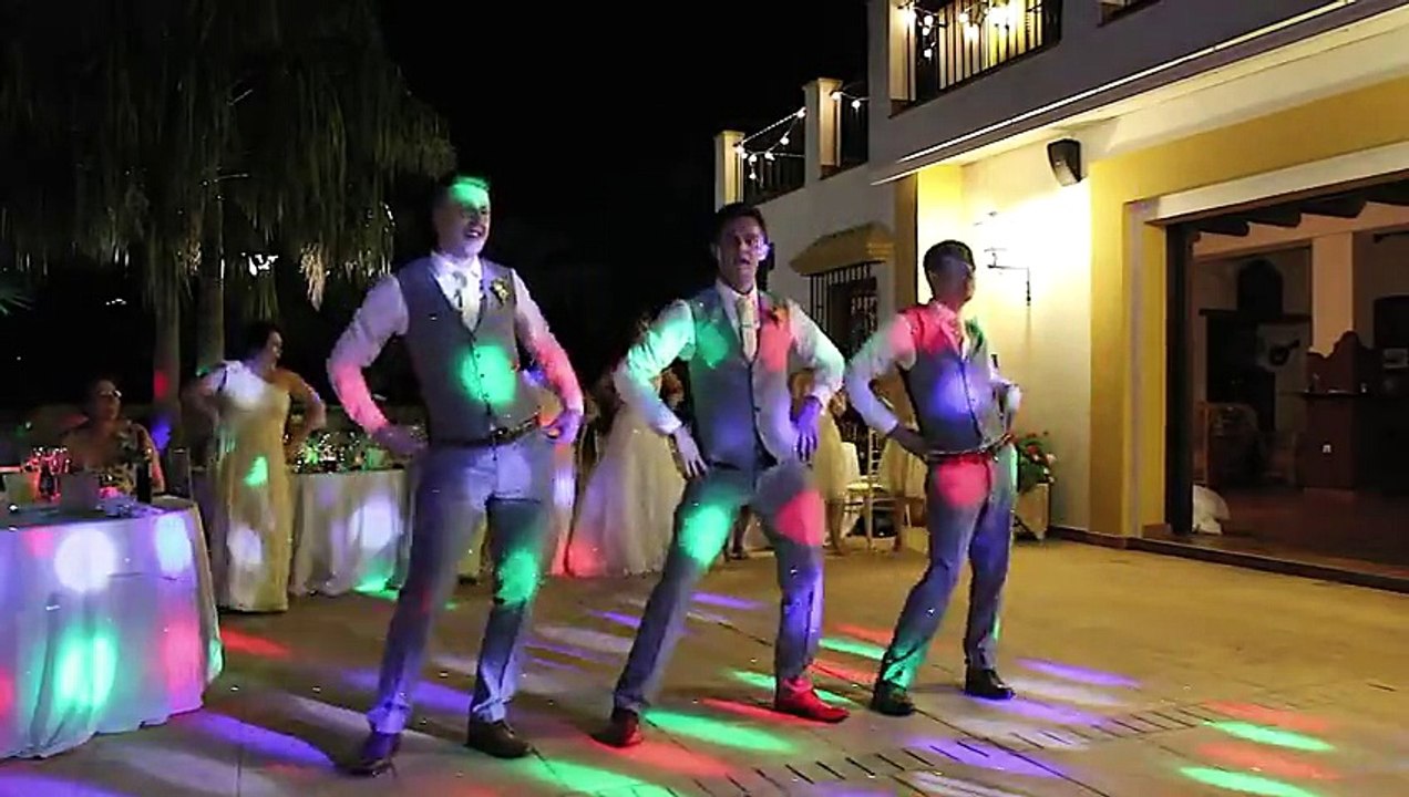 Une danse originale pour leur mariage