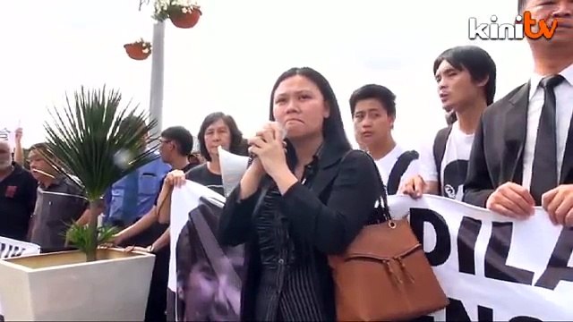 Beng Hock's family urge Najib to punish MACC officials