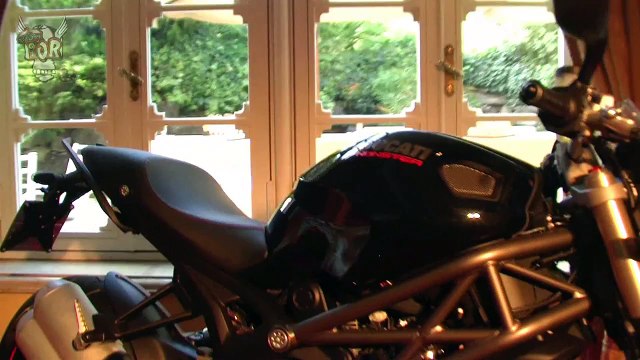 2012 Ducati Monster 1100 EVO Ultimate short