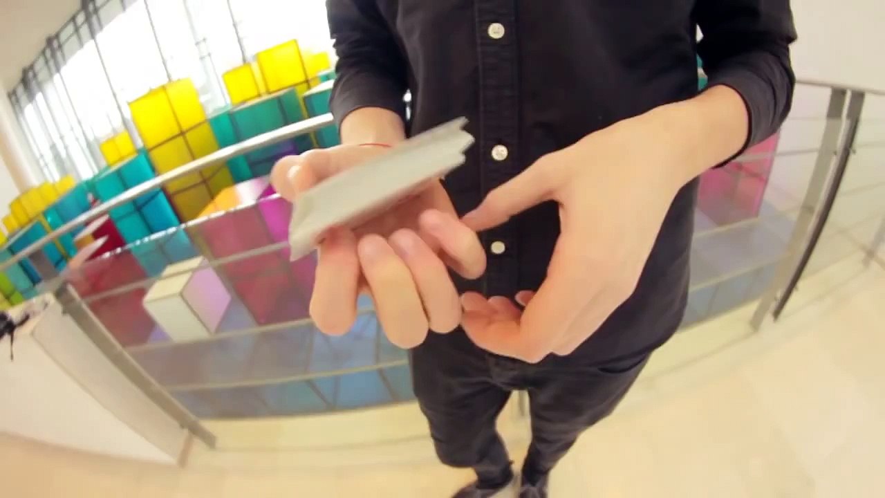 Shuffle Play │ Cardistry Tutorials by Tobias Levin & Oliver Sogard