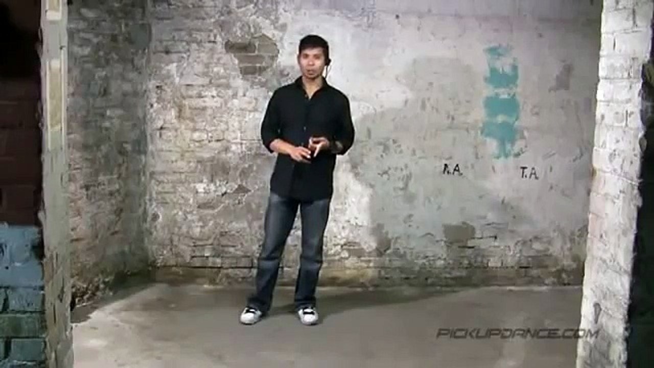 клубные танцы!урок 1!всем посмотреть и научиться!!!