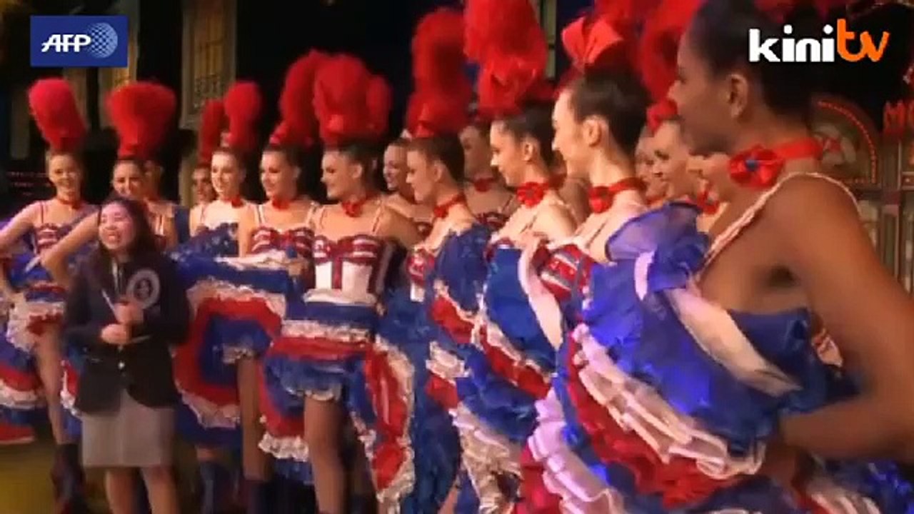 Moulin Rouge dancers cancan into the record books