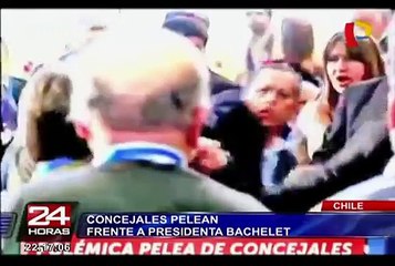 Chile: concejales se agarran a golpes frente a presidenta Bachelet