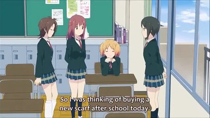Sakura Trick - she wants that scarf