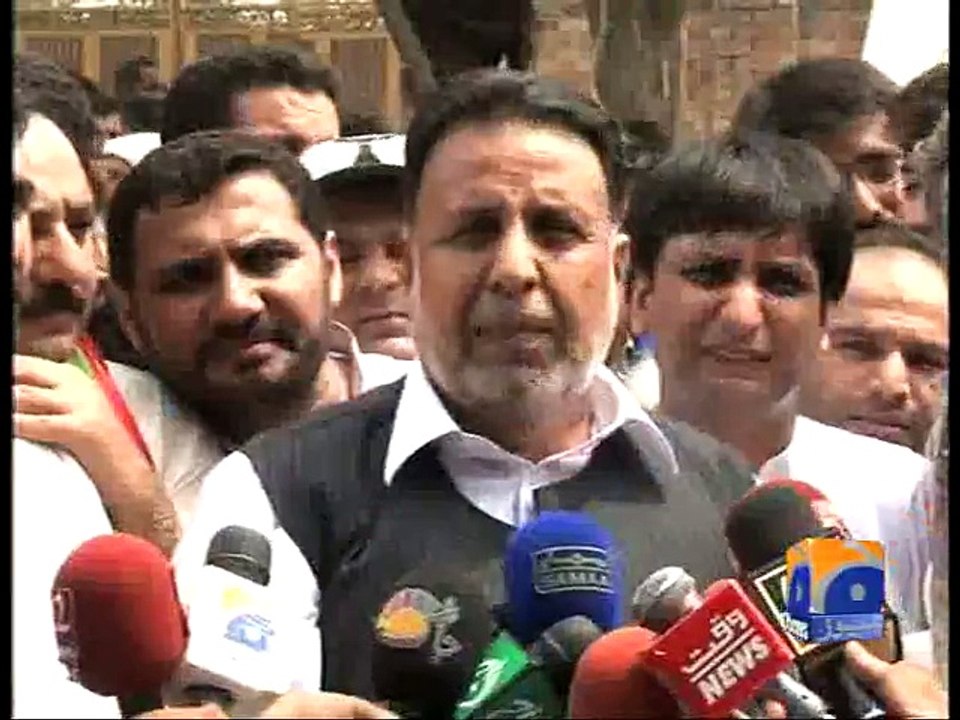 PTI's Mehmoodur Rasheed visits Kasur-Geo Reports-09 Aug 2015