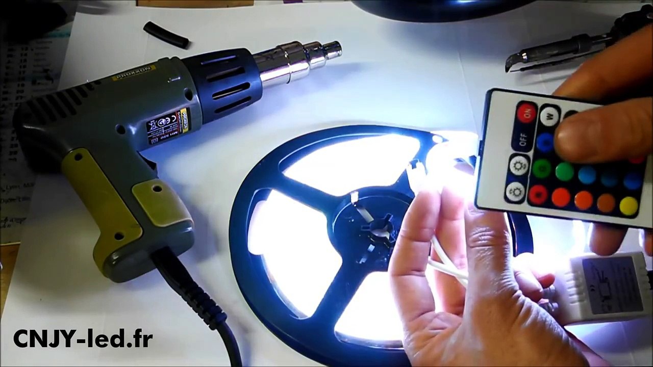 COMMENT COUPER & SOUDER UNE BANDE LED RGB MULTICOLORE - DEMO DE SOUDURE ET MONTAGE SUR MODULE