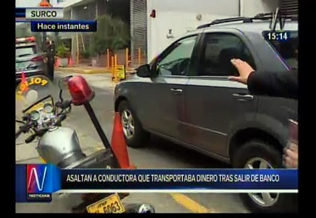 Surco: ladrones interceptan a tiros un auto y roban S/. 120 mil