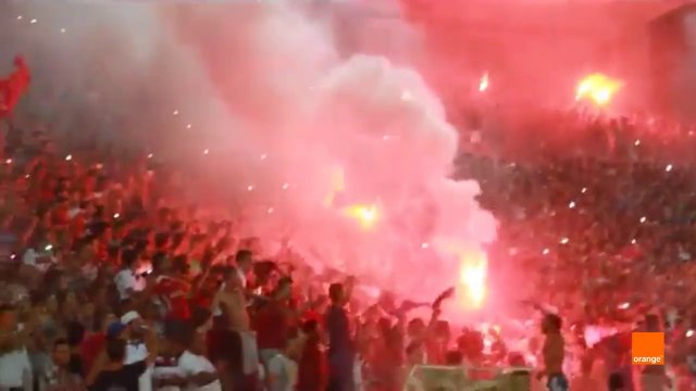 جمهور النجم يشعل المدارج إحتفالا بفوز فريقه على الأهلي و تصدر المجموعة