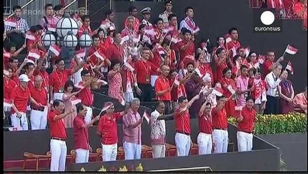 Singapore celebra mezzo secolo di esistenza sotto il segno del partito unico