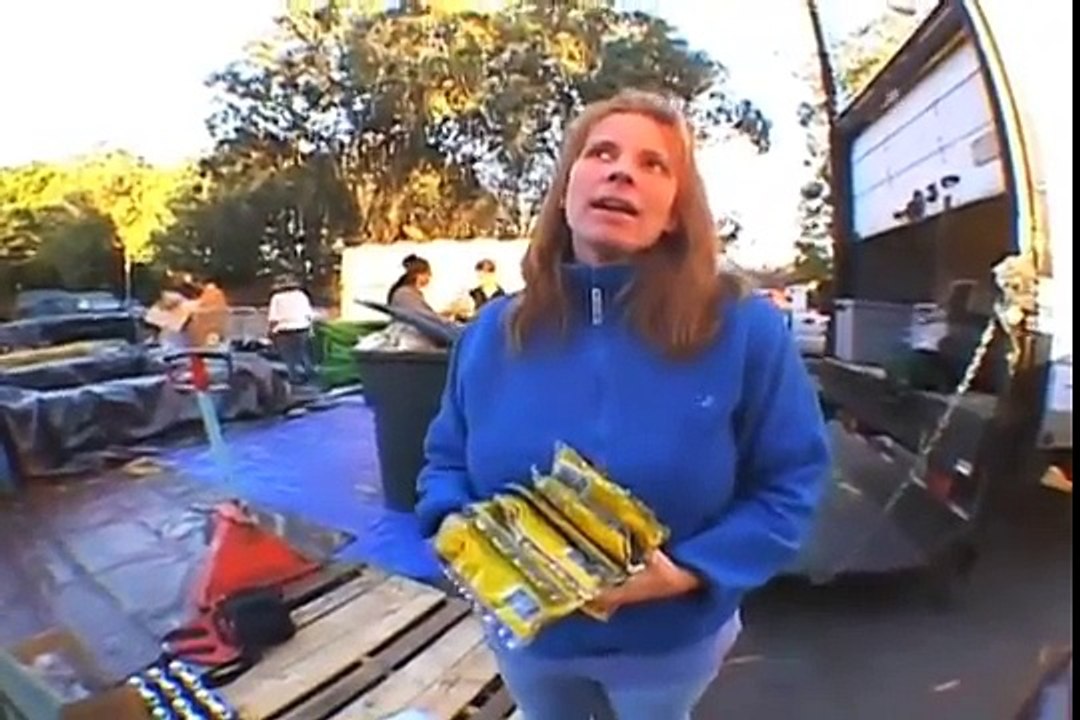 Lisa Gautier & Paul Stamets Response to SF Oil Spill- DAY 1