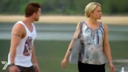 5501 - Heath and Bianca at the beach