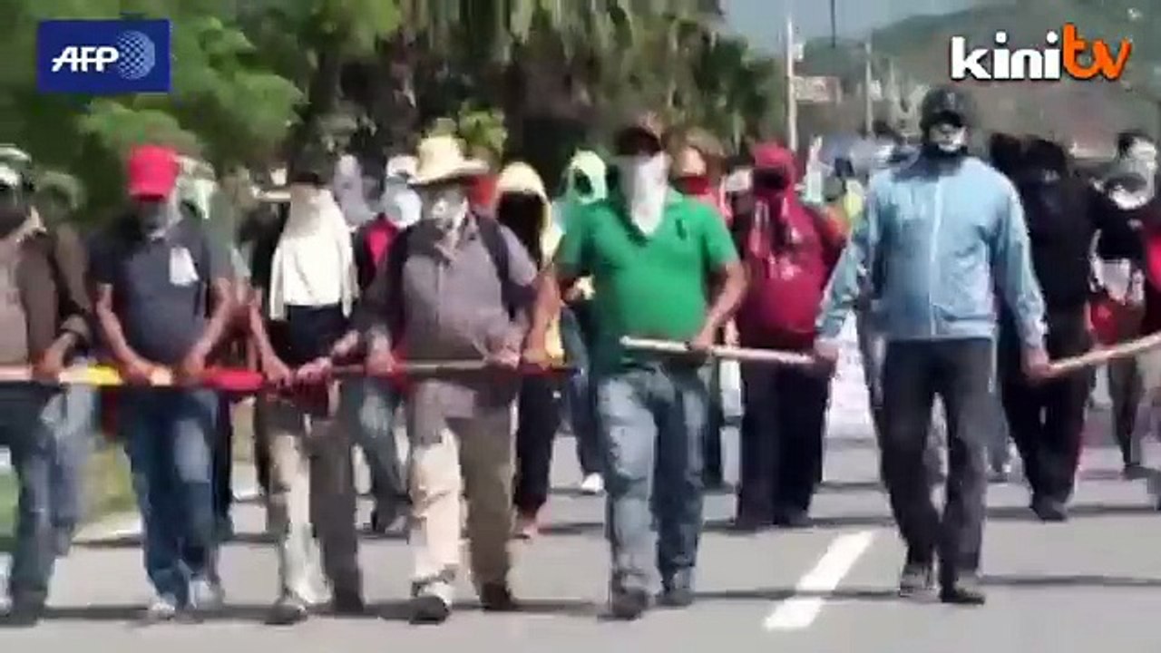 Protesters torch city hall in Mexico over missing students