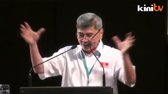 Mah shocked by racism, mulls sacking racist Gerakan members