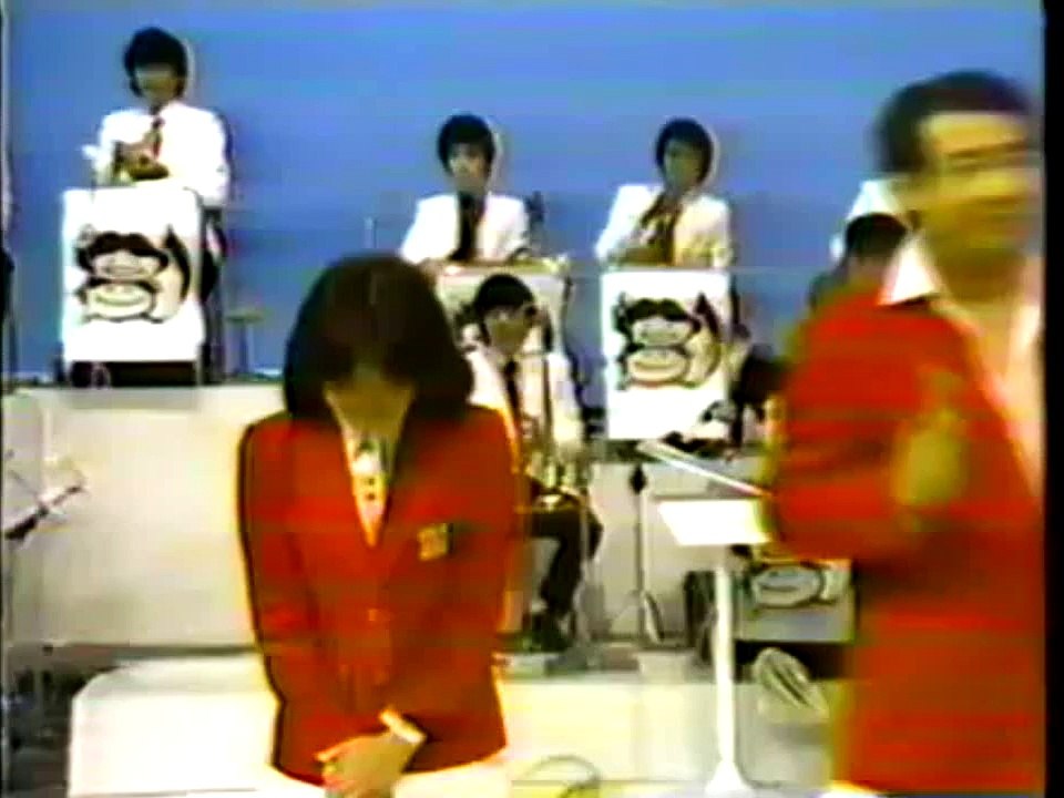 石川ひとみ 秋が燃える