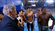 La joie des Français, médaillés de bronze au relais 4x100 m 4 nages : 