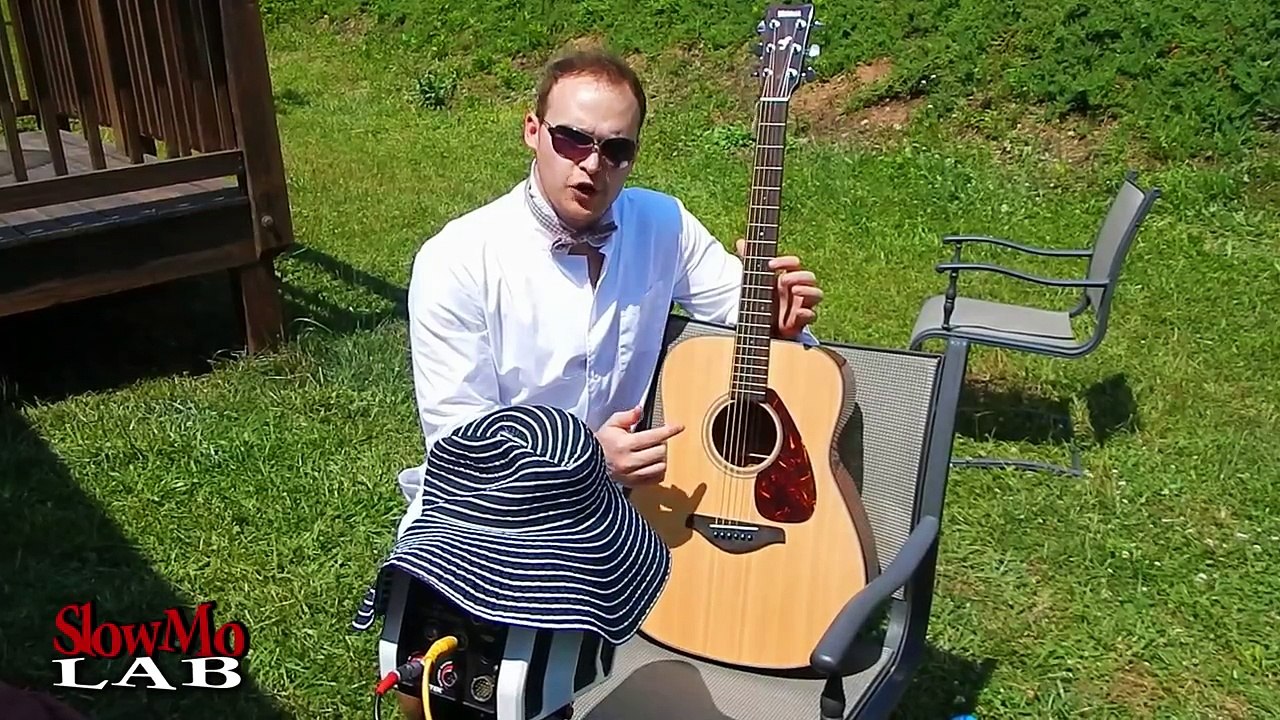WATER DROPLET ON GUITAR STRING in Slow Motion Super Close Up!  Slow Mo Lab