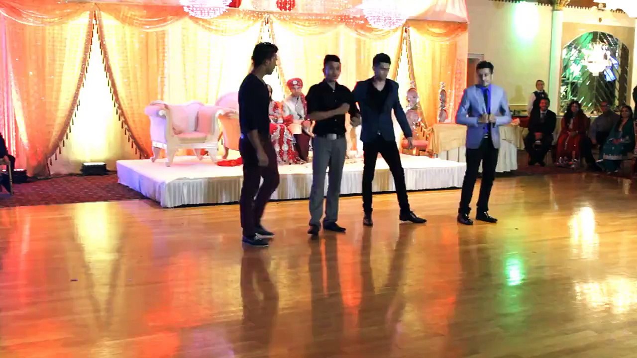 Best Mehndi Dance 2013