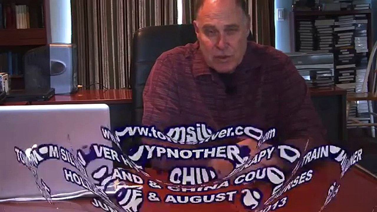 China Students are taught Hypnosis Methods from Tom Silver Hypnotherapist watch these methods now