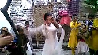 Girl Home Dance Showing Boobs With Pashto Music Video