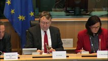 Emmanuel Maurel apostrophe Cecilia Malmström sur l'ISDS/RDIE du Traité Transatlantique/TTIP