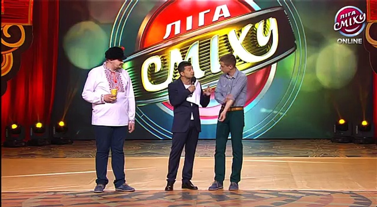 Лига Смеха - Батл "Слово Телом" Замок Любарта | Вторая 1\4 финала 06.06.2015