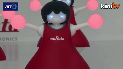 Jepun pamer robot ‘sorak’ guna sensor canggih