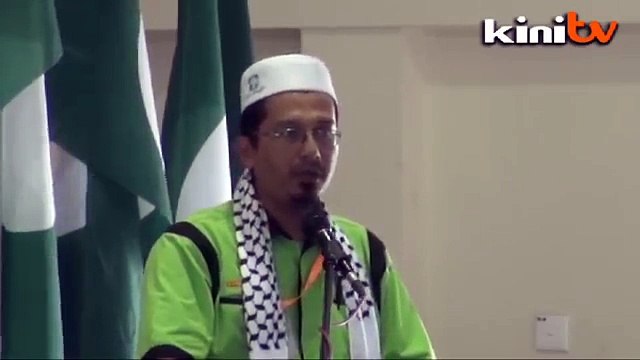 PAS to MAS stewardesses: 'Dress Islamic way'