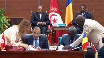 موكب توقيع اتفاقيات بين تونس والتشاد