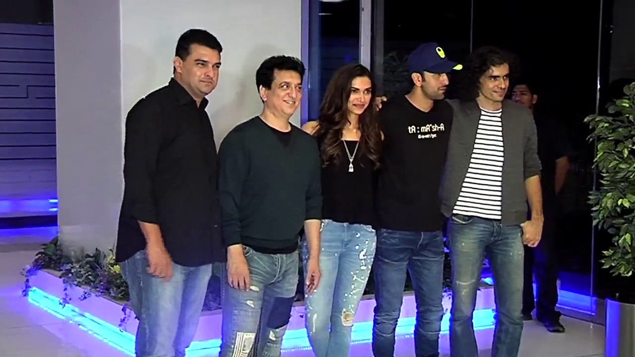 Wrap Up Bash Of 'Tamasha' | Ranbir Kapoor | Deepika Padukone