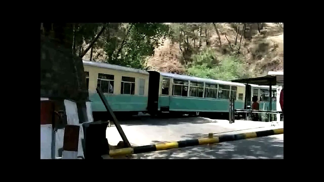 Motorcycle trip to Sangla Valley on Royal Enfield Bullet