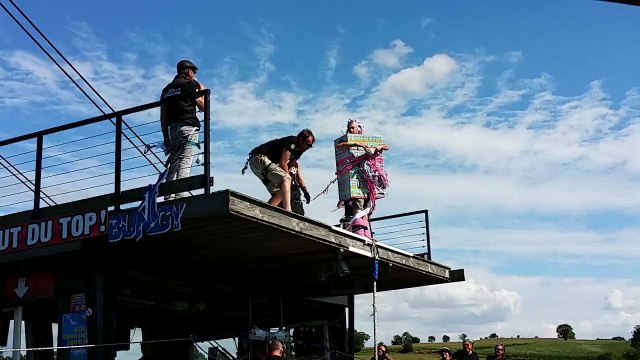 Sauts délires à la Souleuvre 9 aout