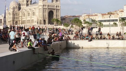 Teaser : la slackline de l'Urban Elements 2015 vous attend !