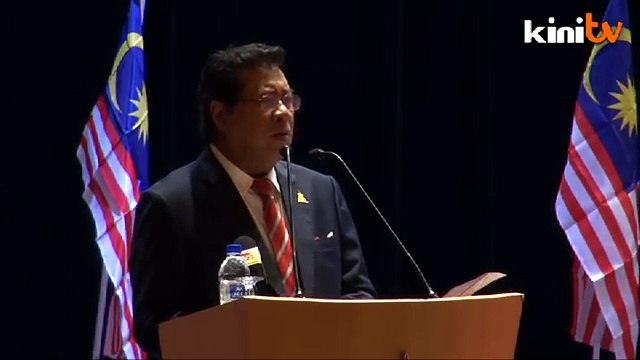 Khalid: Nothing wrong with Bank Islam deal