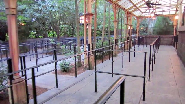 Harry Potter and the Forbidden Journey queue - Wizarding World - Universal Orlando