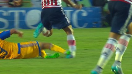 Mexique - Le tacle assassin de Salcido