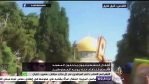 أطفال فلسطينيين يدخلون المسجد الأقصى للدفاع عنه بوجه المستوطنين