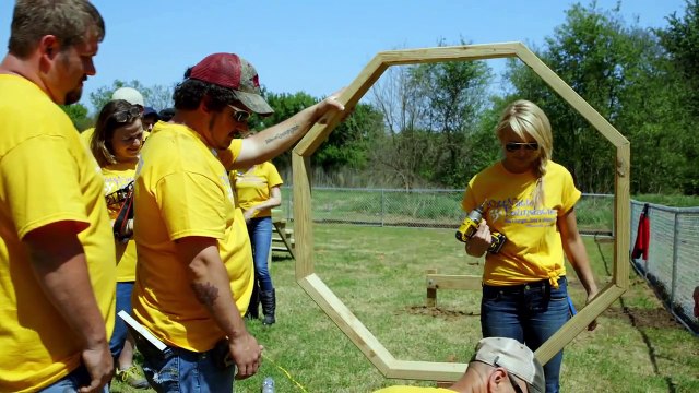 Pedigree | Love a Shelter Pet: A Miranda Lambert Story (Short Version)