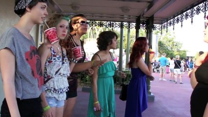 Grav3yardGirl - WALT DISNEY WORLD MEET N GREET