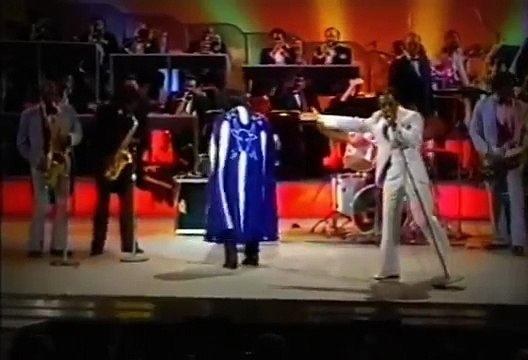 JAMES BROWN - Get Up Offa That Thing (HQ Audio)