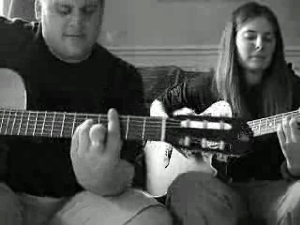 Julie- mano solo