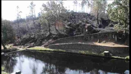 El fuego remite en la Sierra de Gata pero se mantiene la alerta