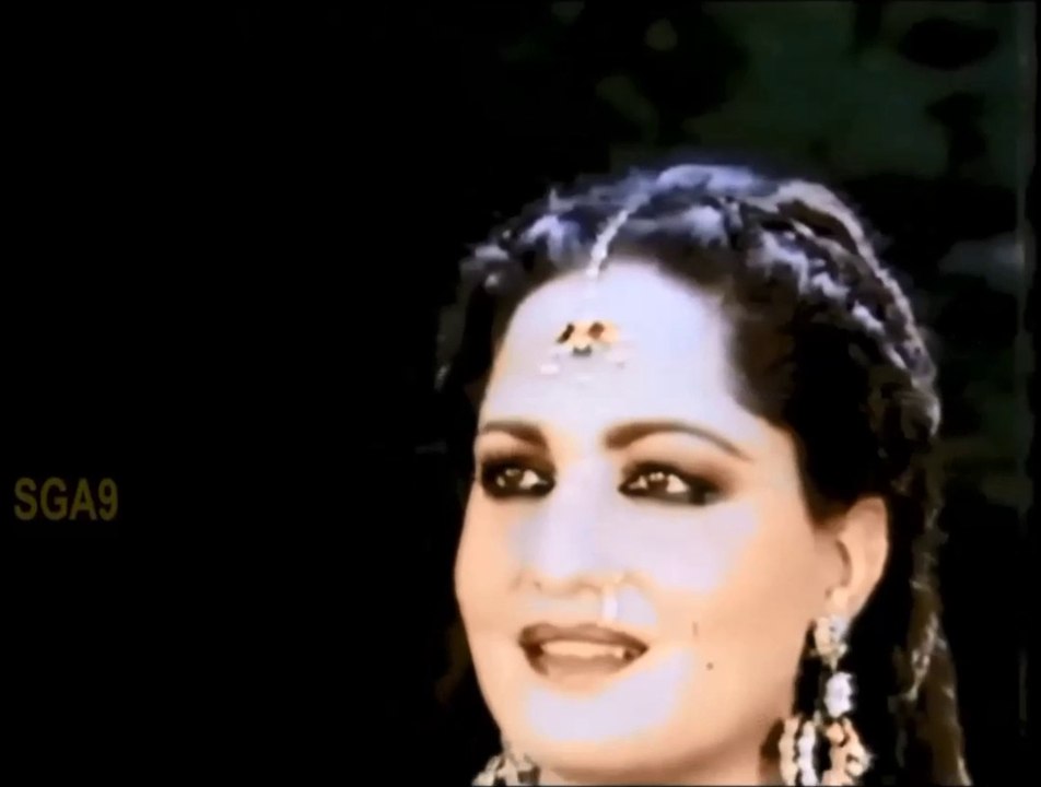 uff Allah, bedard na bun,  chhad day banha gal meri mun, teri mian teri jan e mun ~ Rani and Ali Ijaz~Singer Noor Jahan~ ~Film Sona Chandi~ Pakistani Urdu Hindi Songs