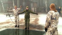Polar Plunge: American and Canadian soldiers train in freezing water