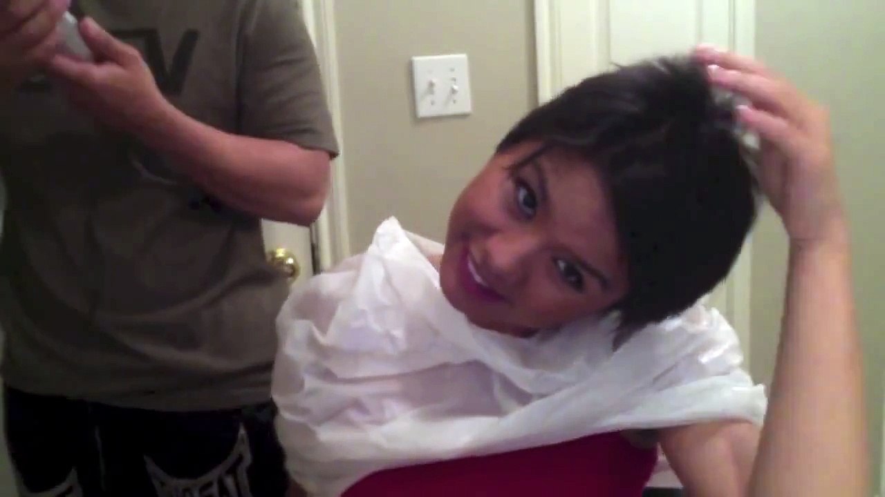 Bia shaves her head