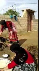 Pathan Women Making large Meals Of Wheat !!